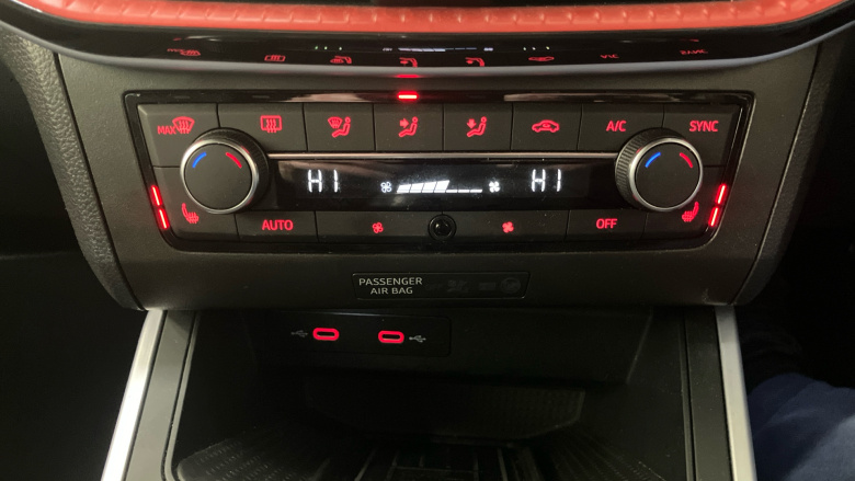 SEAT Arona 1.0 TSI 110 FR Sport 5dr Petrol Hatchback